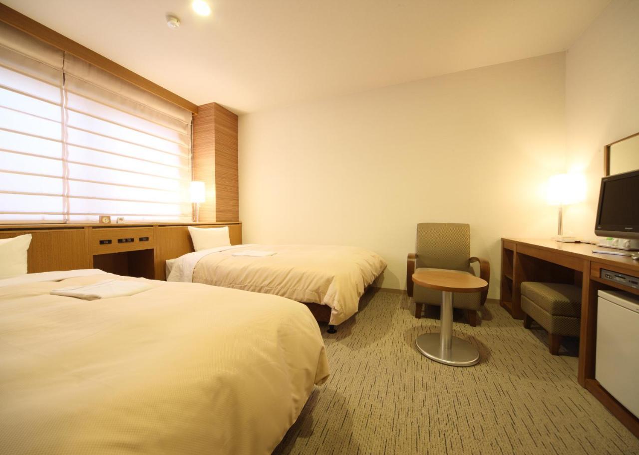 Hotel Green Core Shiraoka Shinozu Bagian luar foto
